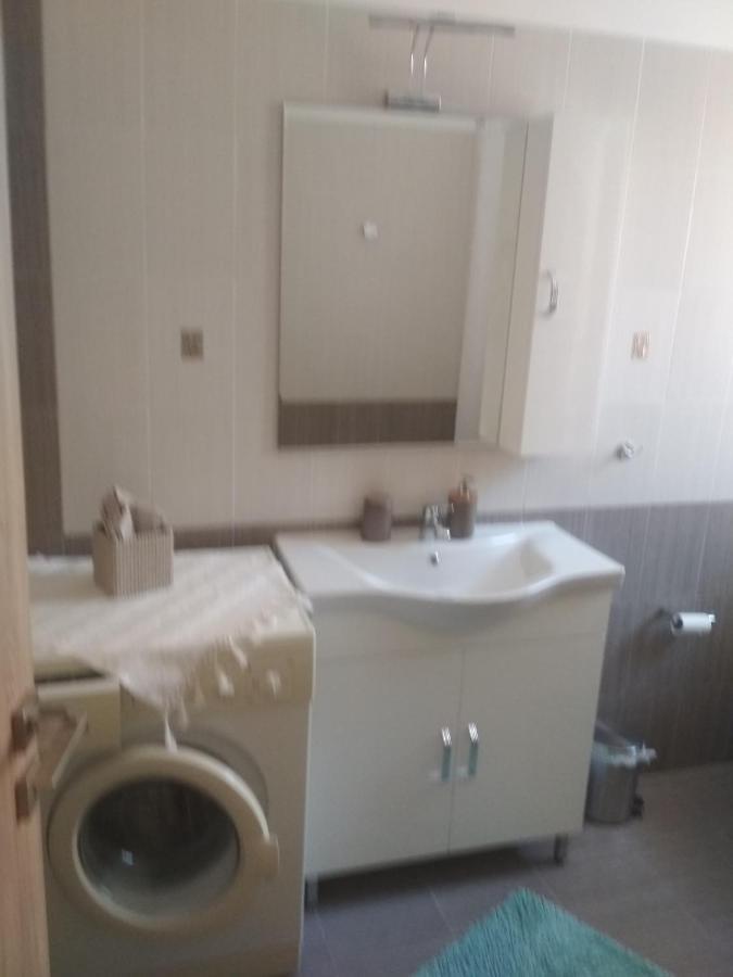 Airport Anasta Casa Apartment Artemida  Bagian luar foto