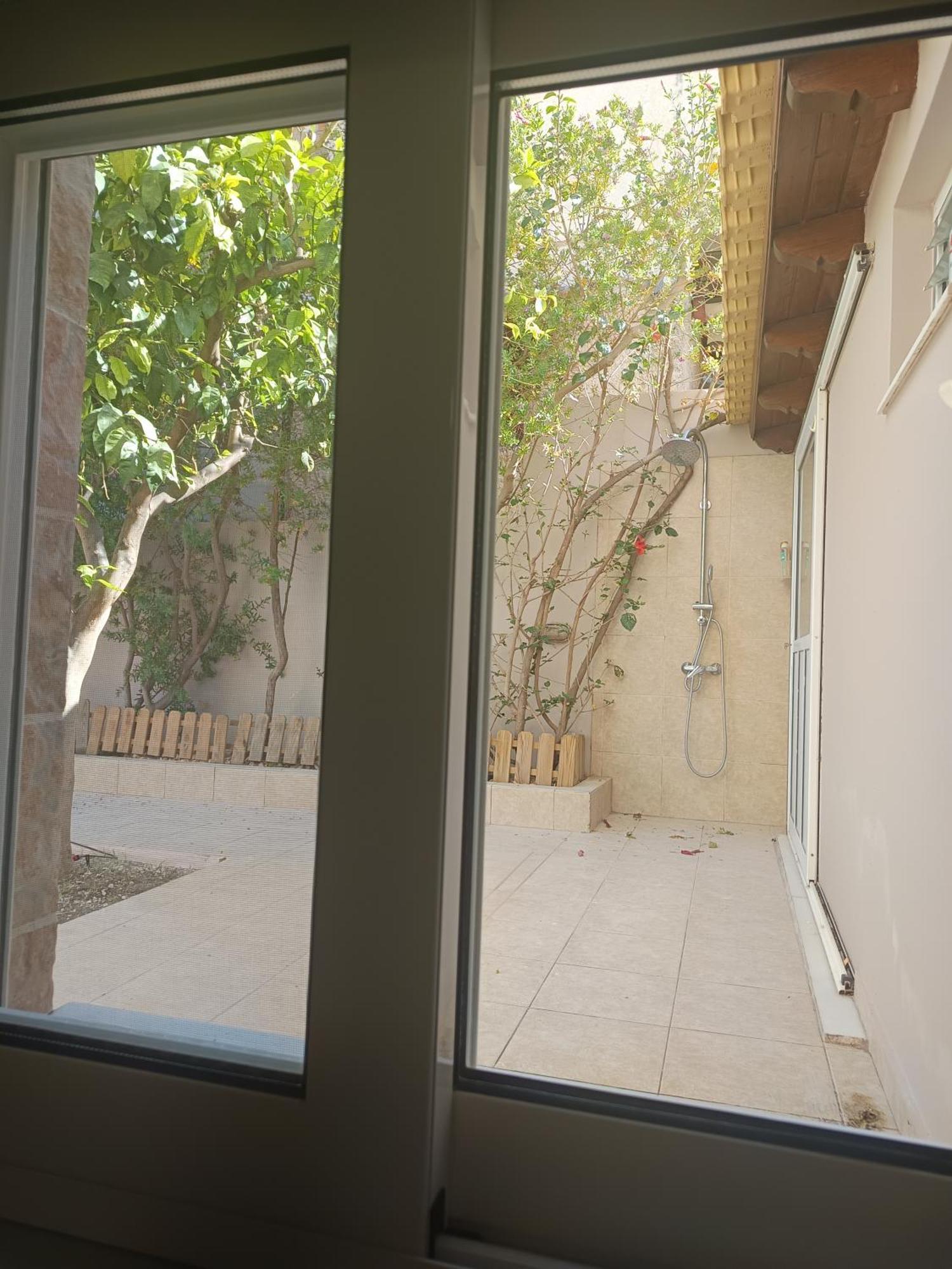 Airport Anasta Casa Apartment Artemida  Bagian luar foto